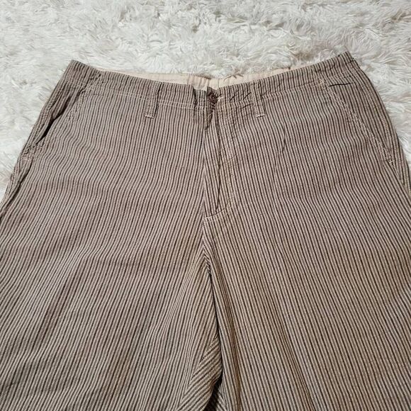 Weekendz off men tan stripe texture short 36x13 - Picture 3 of 4
